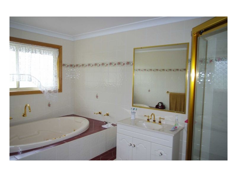 3 Arcadia Place, Pampoolah NSW 2430