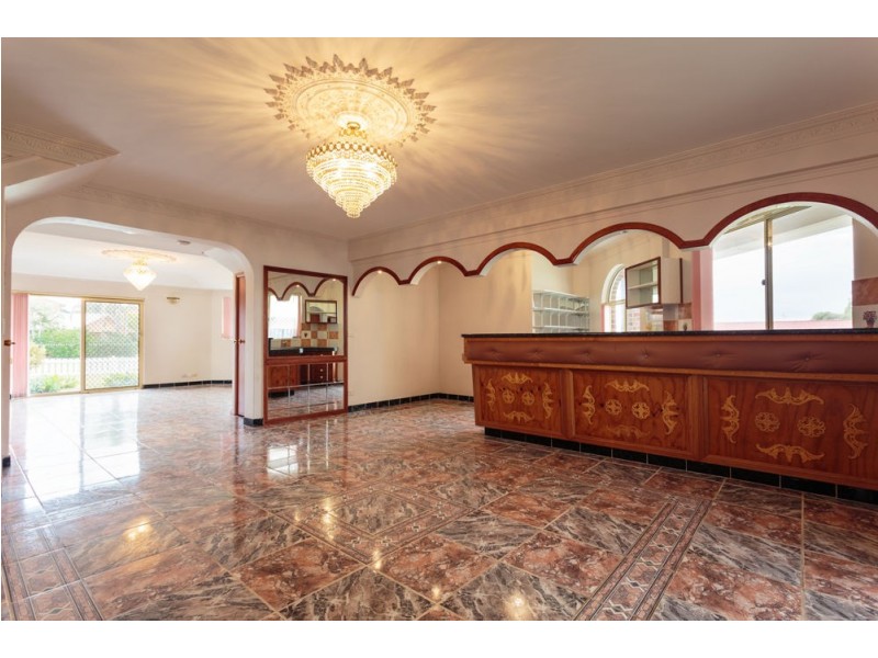 12 Beach Street, Wallabi Point NSW 2430