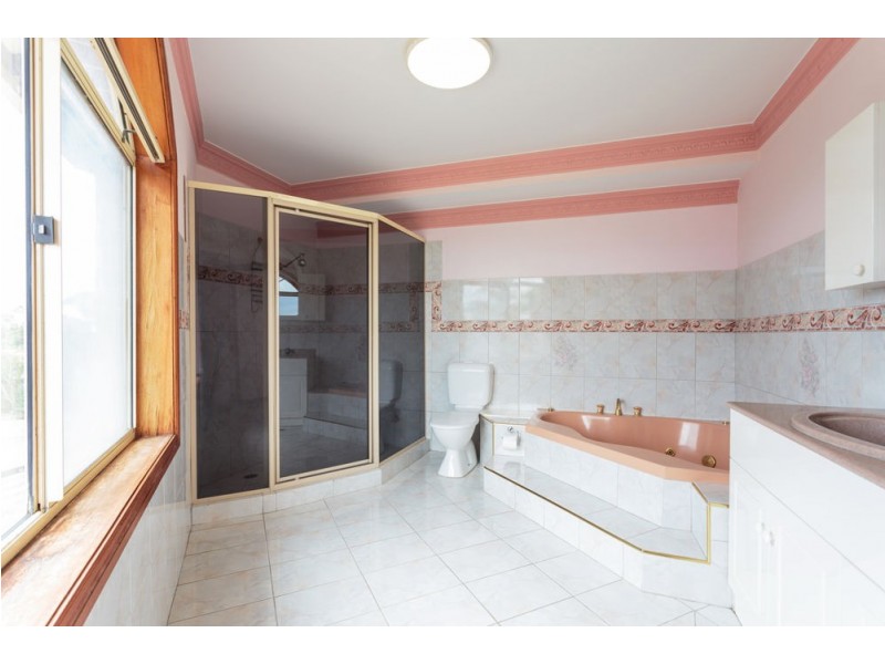 12 Beach Street, Wallabi Point NSW 2430