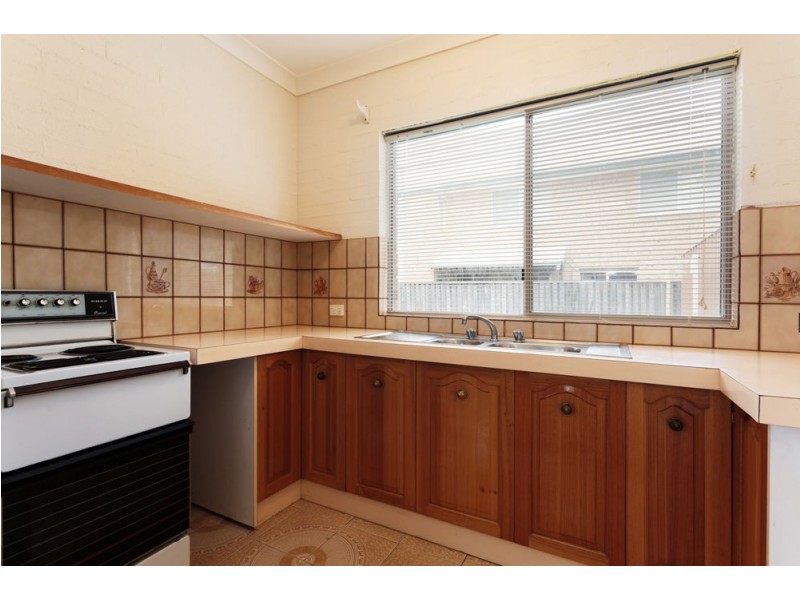 12 Beach Street, Wallabi Point NSW 2430