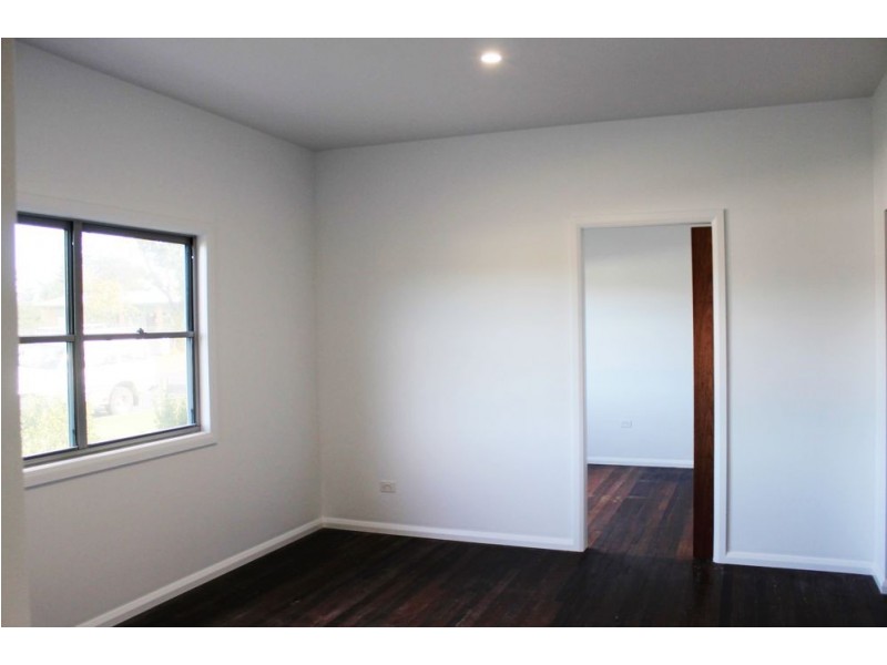 11a Hall Street, Old Bar NSW 2430