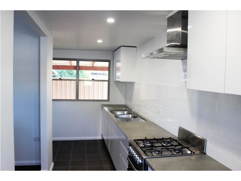 11a Hall Street, Old Bar NSW 2430