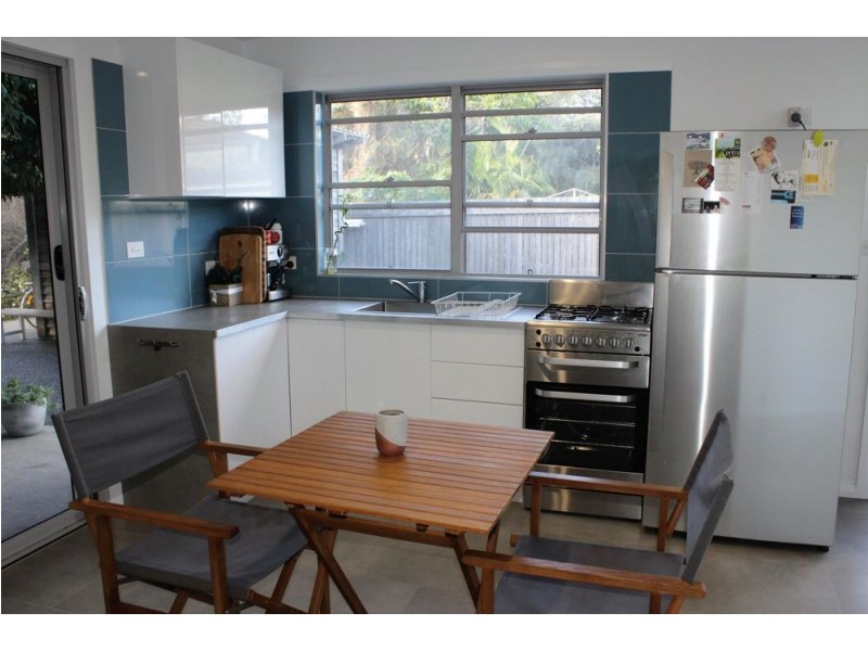 11b Hall Street, Old Bar NSW 2430