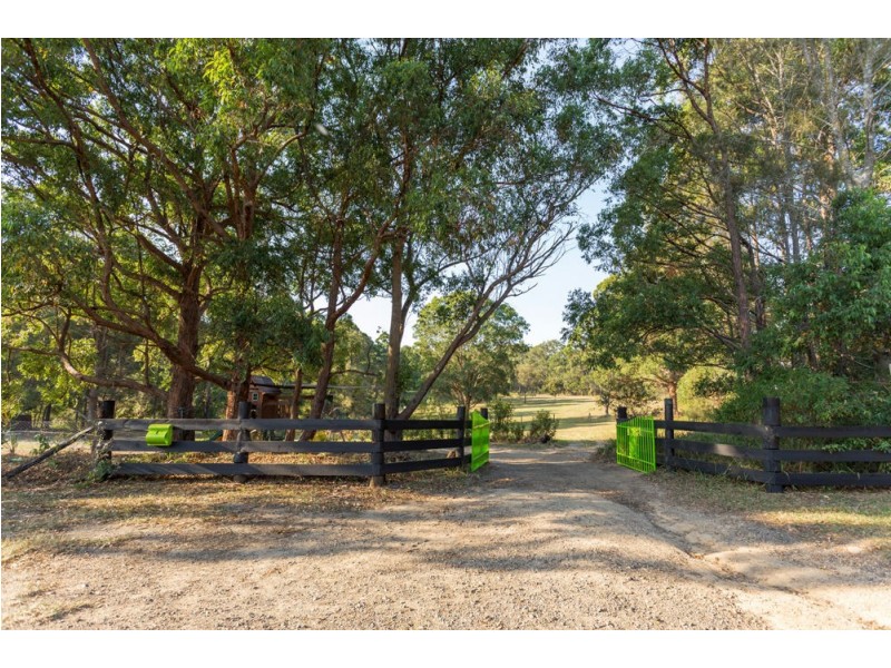 1 Rainforest Drive, Mitchells Island NSW 2430