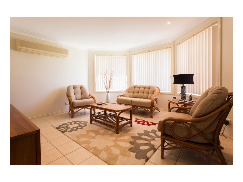 50 Wyden Street, Old Bar NSW 2430