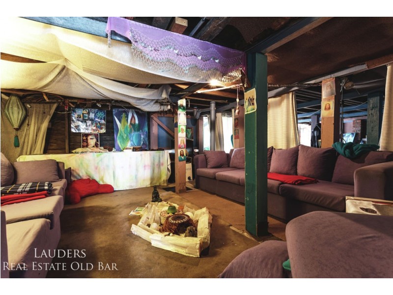 1 Lewis Street, Old Bar NSW 2430