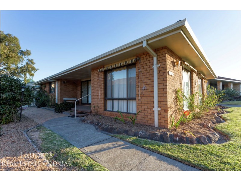 36 Joel Drive, Old Bar NSW 2430
