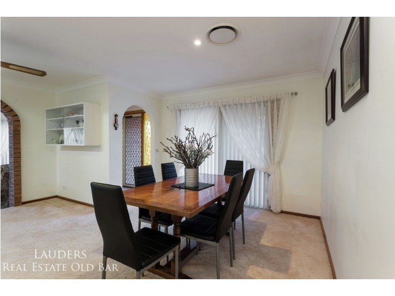 36 Joel Drive, Old Bar NSW 2430