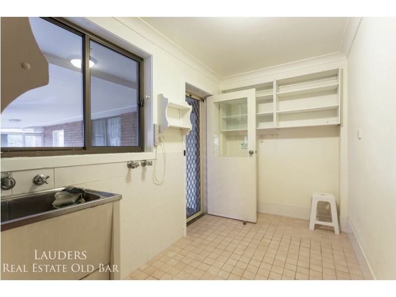 36 Joel Drive, Old Bar NSW 2430