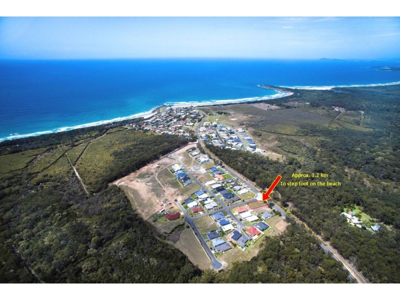 2 Hartlyn Drive, Wallabi Point NSW 2430