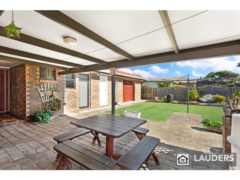 13 Joel Drive, Old Bar NSW 2430