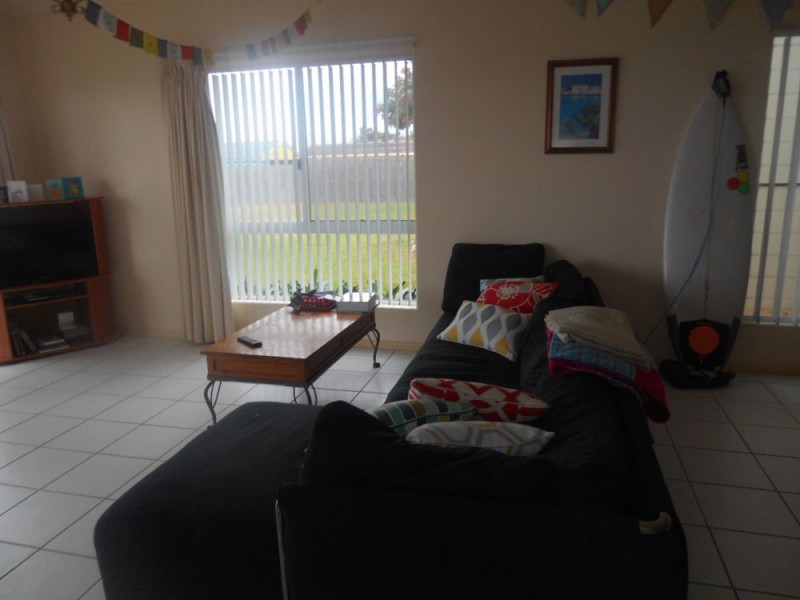 16/32 Lewis Street, Old Bar NSW 2430