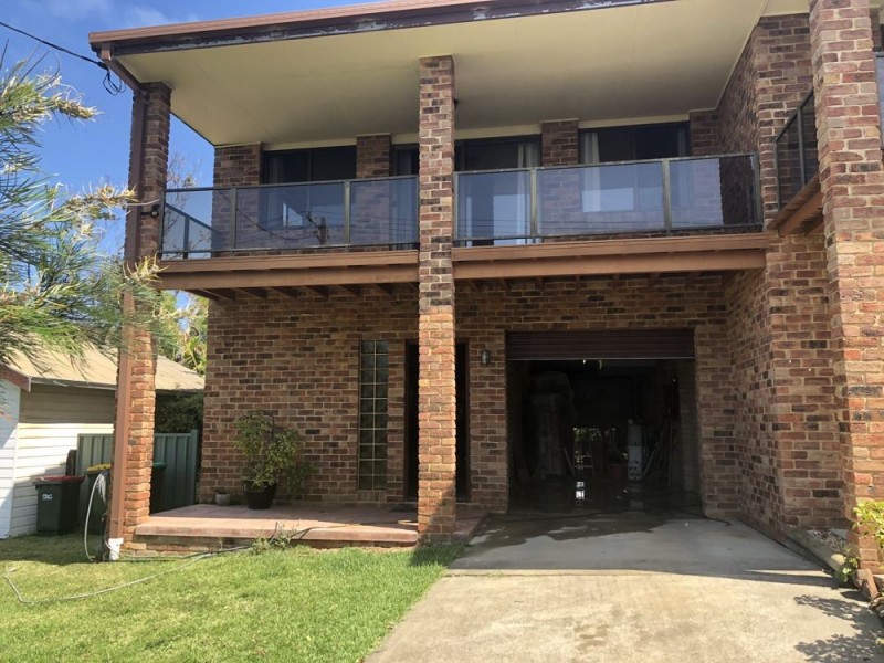 1/2 Beach Street, Wallabi Point NSW 2430
