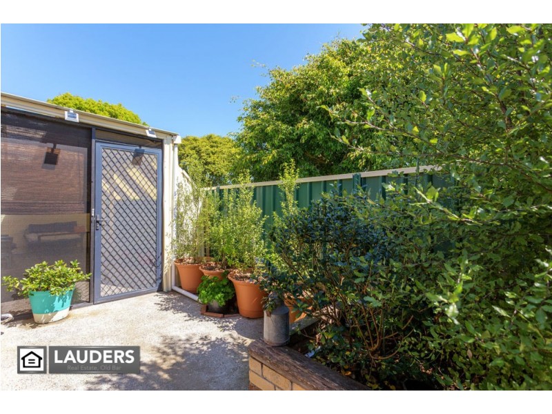 3/34 Old Bar Road, Old Bar NSW 2430