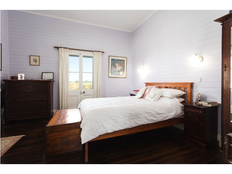 107 Lauries Lane, Oxley Island NSW 2430