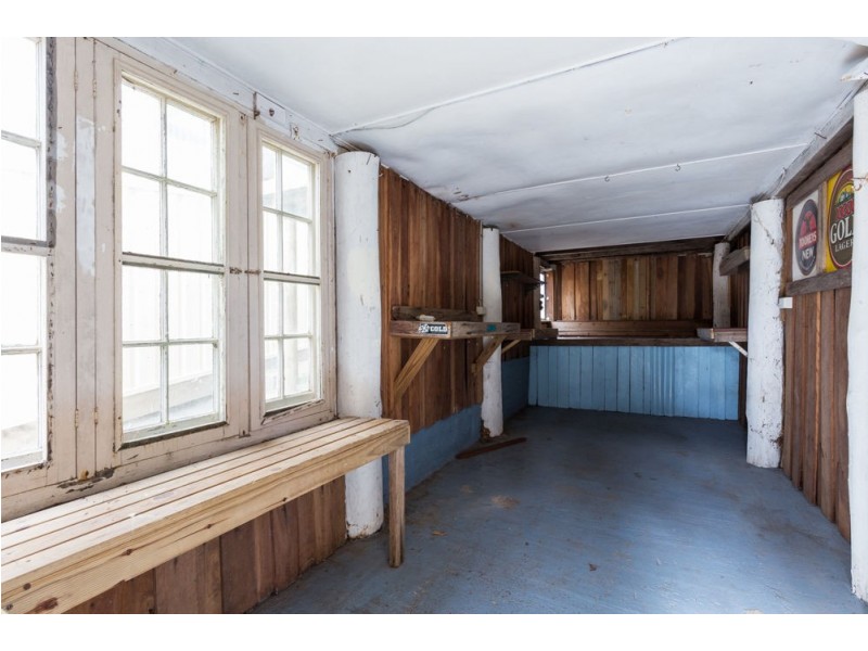 19 Pacific Parade, Old Bar NSW 2430