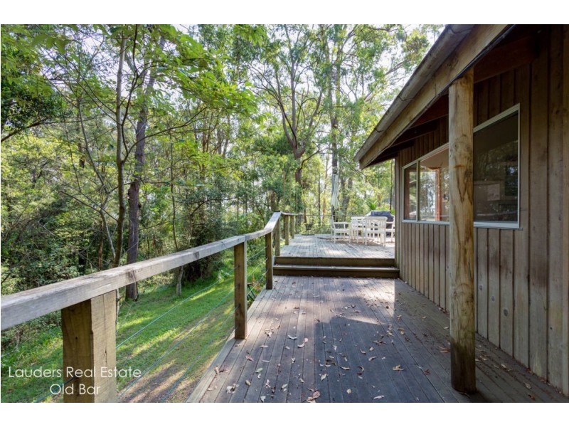 24 Rainforest Drive, Mitchells Island NSW 2430
