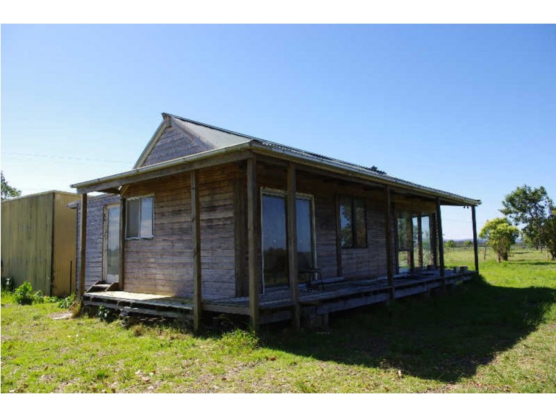 40-42 Weeks Lane, Oxley Island NSW 2430