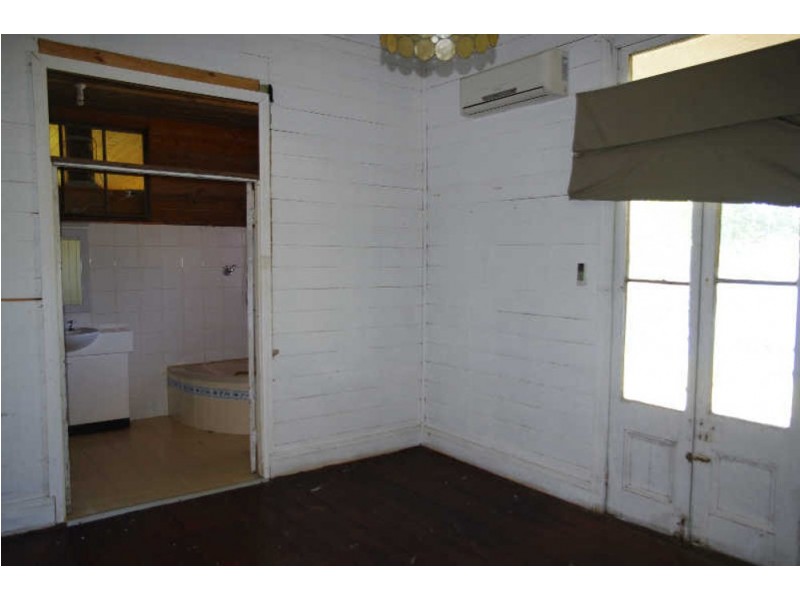 40-42 Weeks Lane, Oxley Island NSW 2430