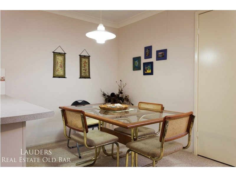 4/26 Old Bar Road, Old Bar NSW 2430