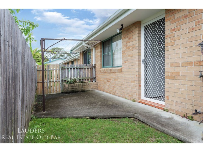 4/26 Old Bar Road, Old Bar NSW 2430