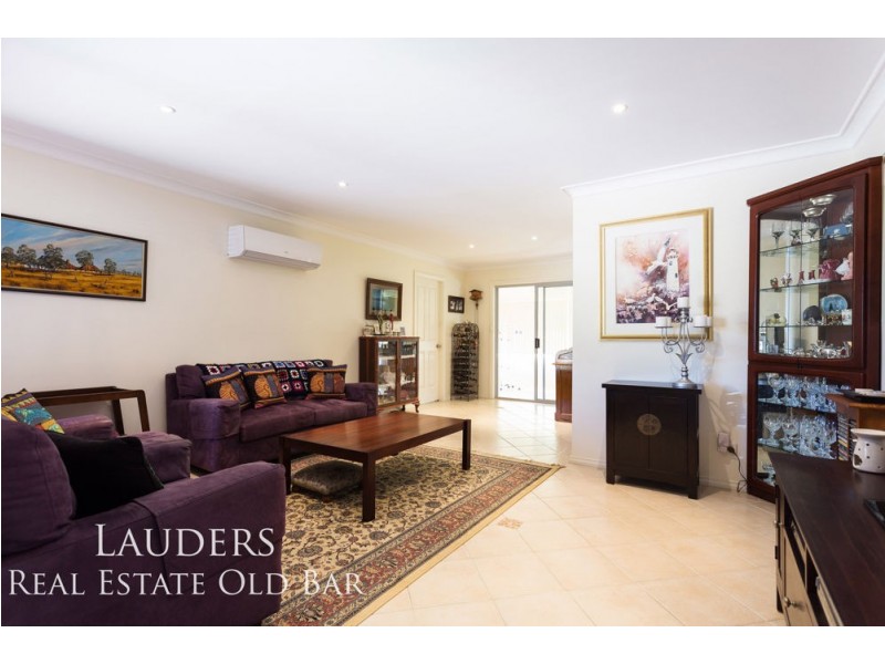 24 Carrabeen Drive, Old Bar NSW 2430