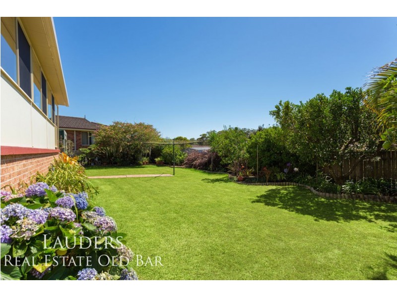 24 Carrabeen Drive, Old Bar NSW 2430