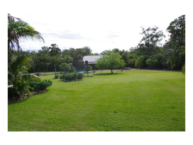 741 Old Bar Road, Old Bar NSW 2430