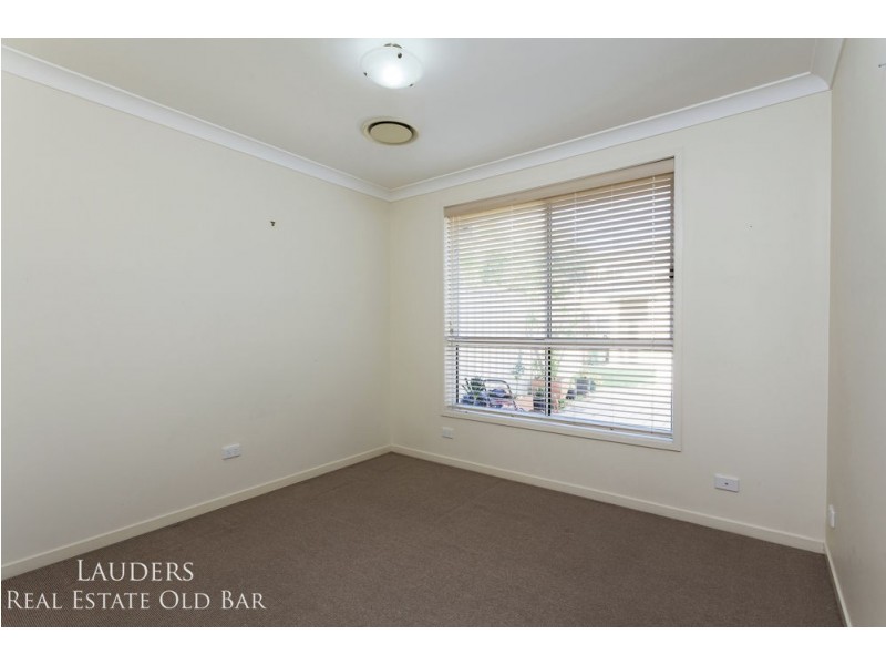 3/6 Bryan Street, Old Bar NSW 2430