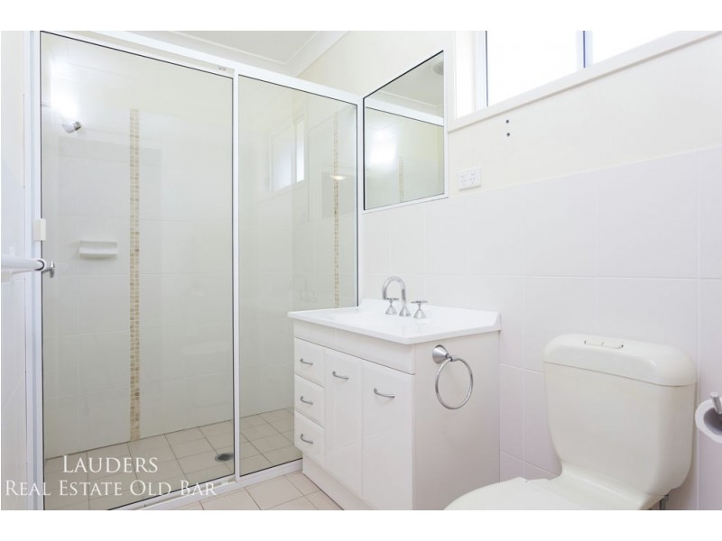 3/6 Bryan Street, Old Bar NSW 2430