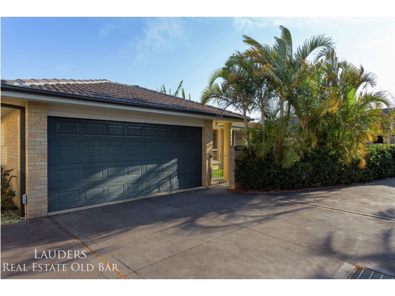 3/6 Bryan Street, Old Bar NSW 2430