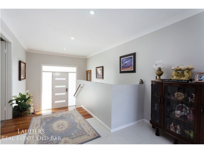 6 Railton Ave, Taree NSW 2430