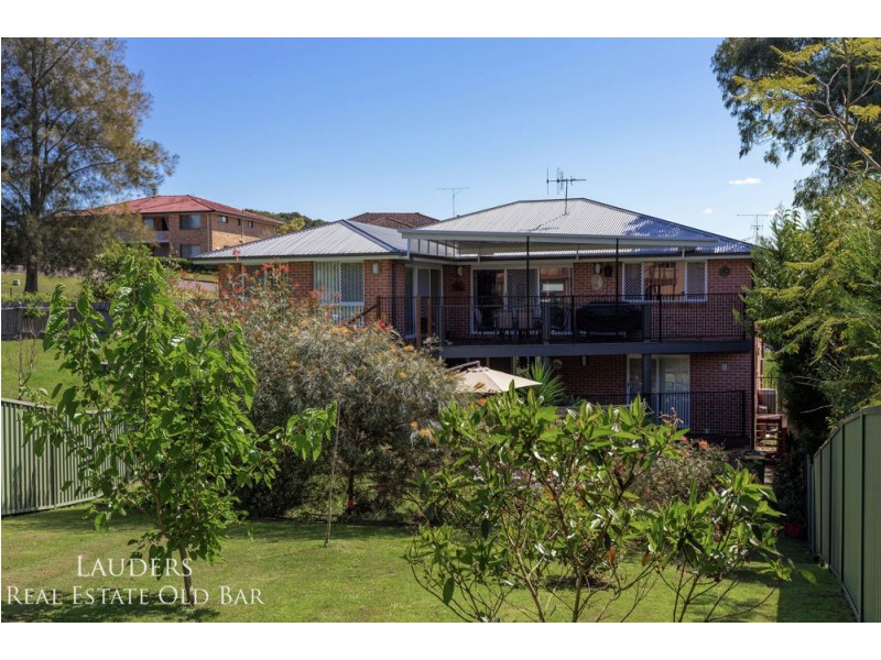 6 Railton Ave, Taree NSW 2430