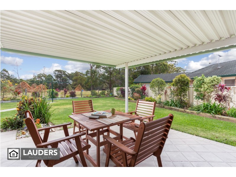 27 Mistral Place, Old Bar NSW 2430