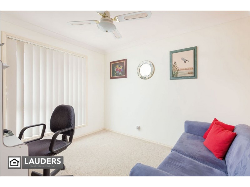 27 Mistral Place, Old Bar NSW 2430