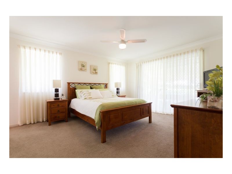 135 Heron Road, Old Bar NSW 2430