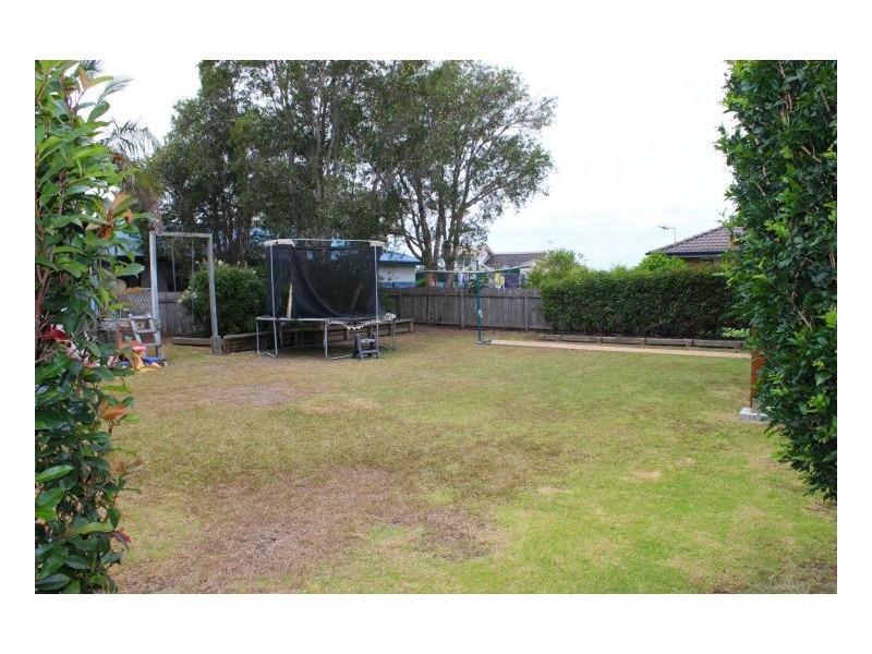 45 Wyden Street, Old Bar NSW 2430