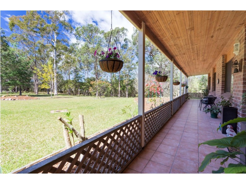 25 Myles Close, Old Bar NSW 2430