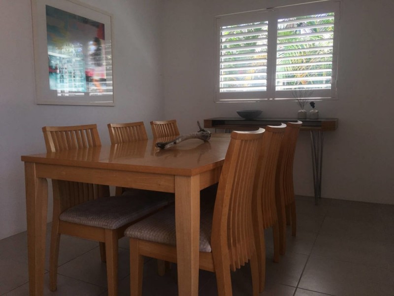 7 Pacific Parade, Old Bar NSW 2430