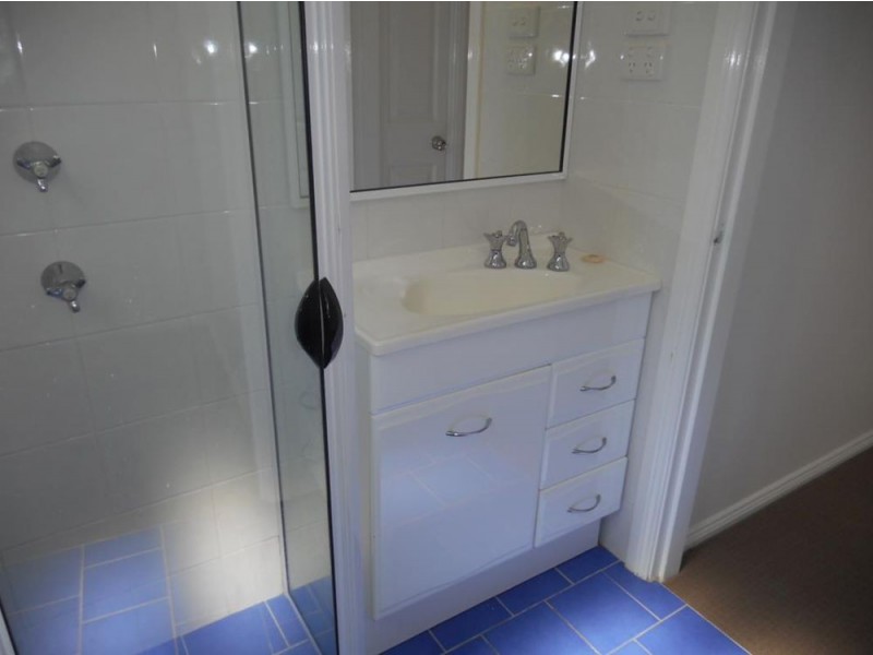 7 Pacific Parade, Old Bar NSW 2430