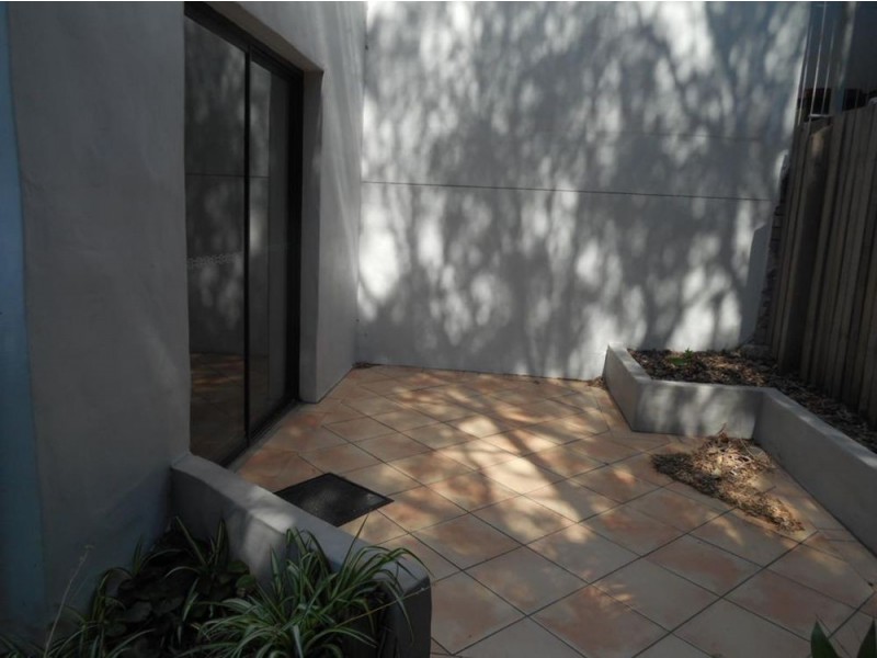 7 Pacific Parade, Old Bar NSW 2430
