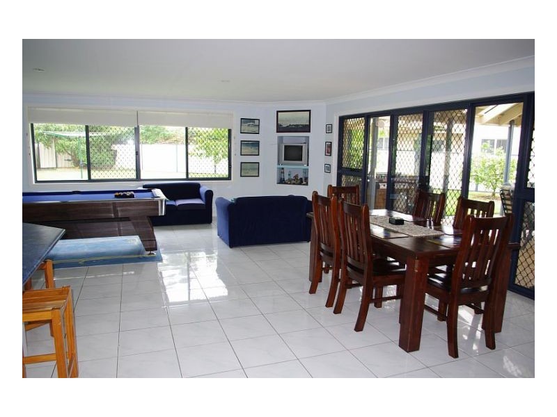 23 Mistral Place, Old Bar NSW 2430