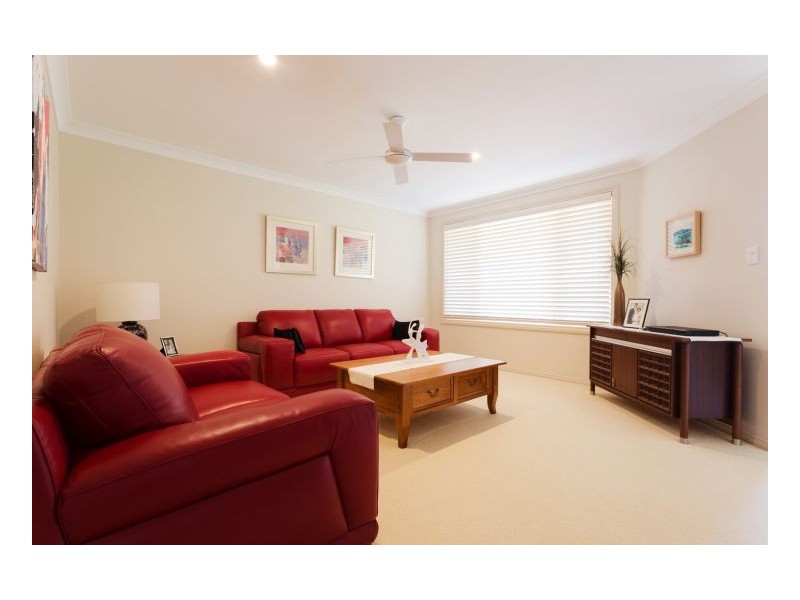 50 Wyden Street, Old Bar NSW 2430