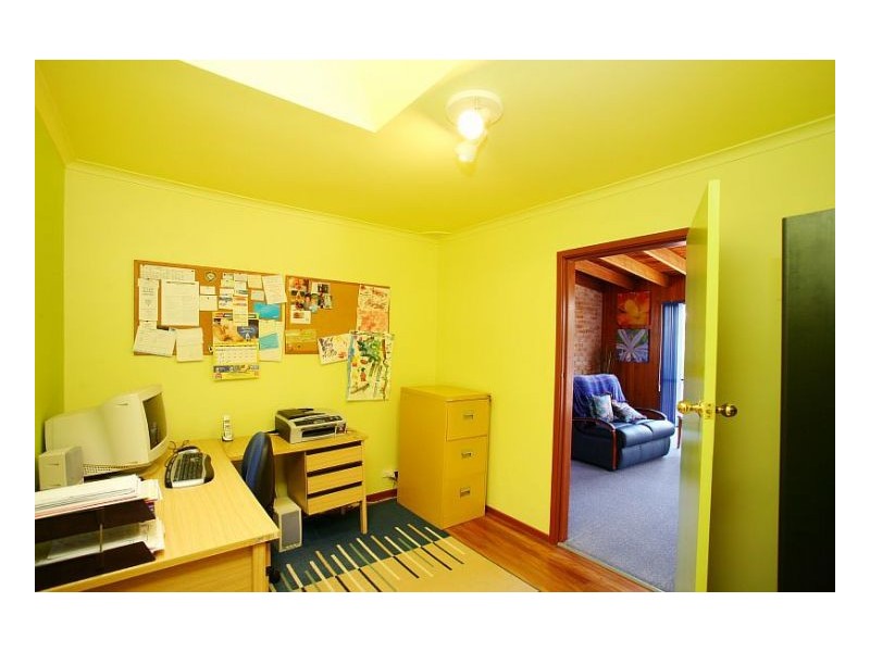 1 Tirriki Street, Old Bar NSW 2430