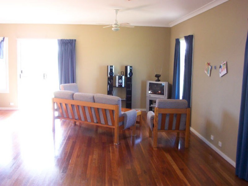 Oxley Island NSW 2430