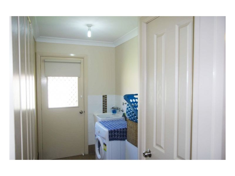 2/6 Ivy Crescent, Old Bar NSW 2430