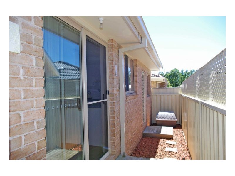 2/6 Ivy Crescent, Old Bar NSW 2430