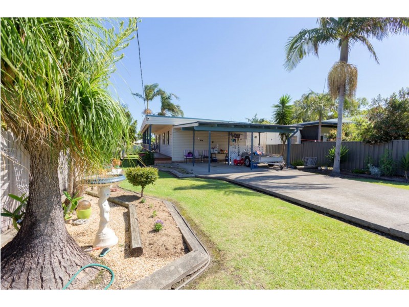 22 Smith Street, Old Bar NSW 2430