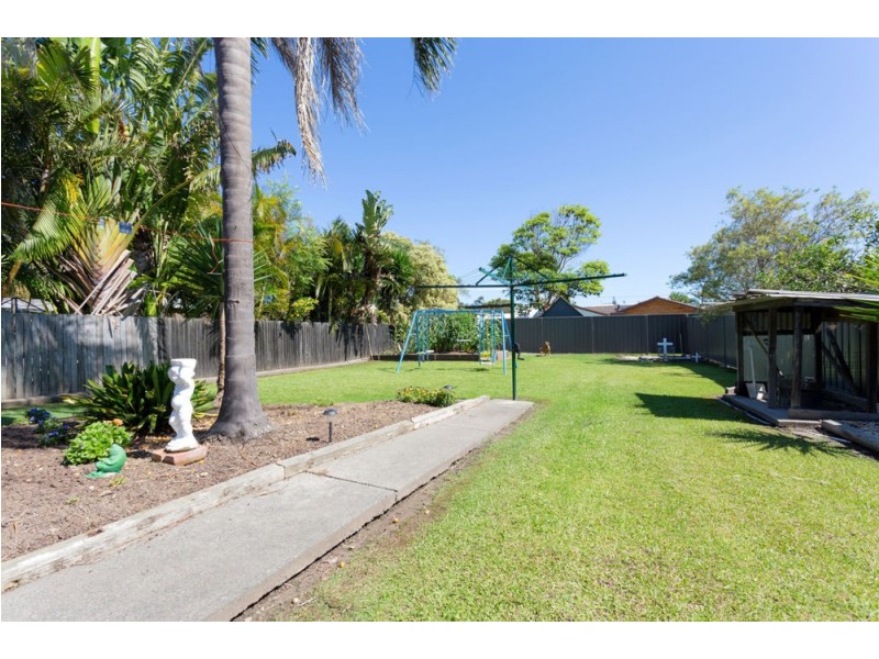 22 Smith Street, Old Bar NSW 2430