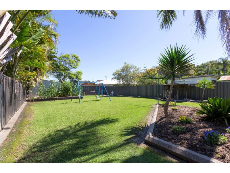 22 Smith Street, Old Bar NSW 2430